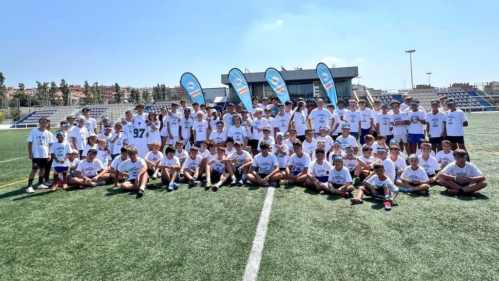 Fantàstica doble jornada de Futbol Flag a Terrassa amb els Miami Dolphins