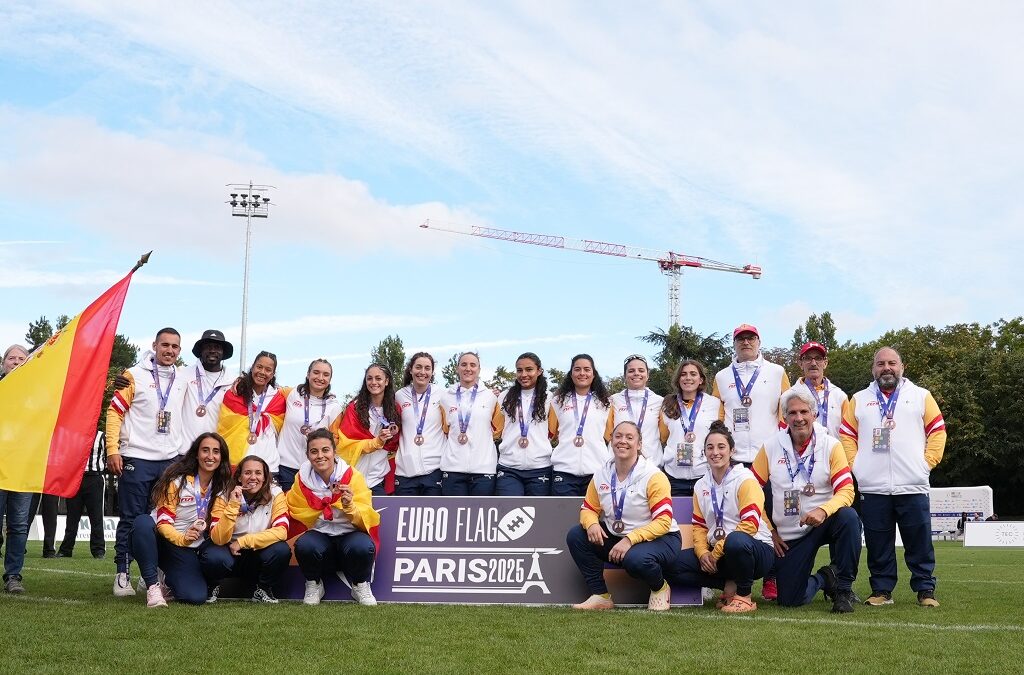 La selecció estatal femenina, amb quatre catalanes, bronze als Europeus de Futbol Flag de París