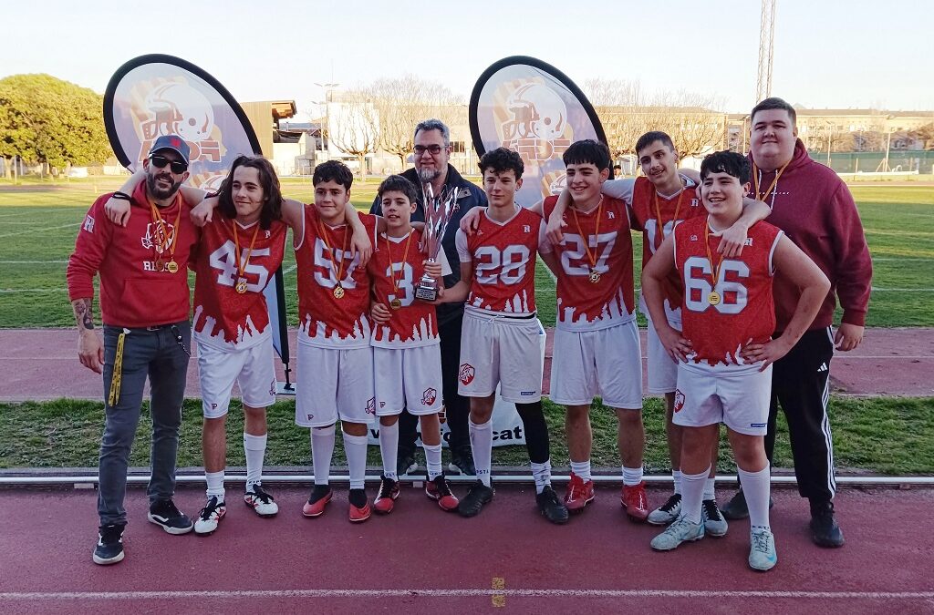 Els Terrassa Reds Vermell, campions de la Copa Catalana Infantil de Futbol Flag